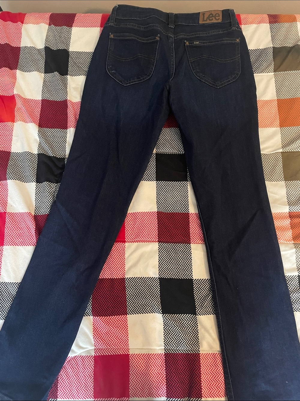 Lee Women's Dark Mid rise Straight Leg Jeans - Picture 4 of 11